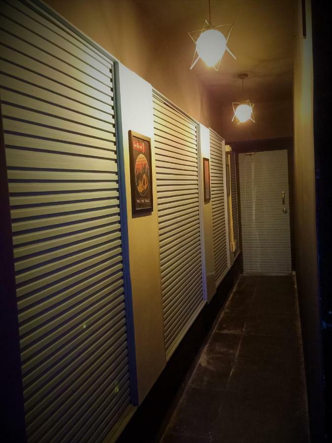 Stay Villa Hostel For Male And Female Bombaim Exterior foto